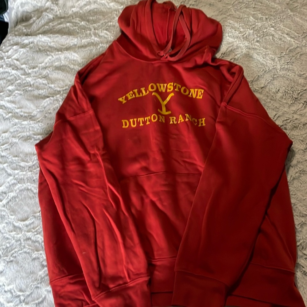 Yellowstone sweatshirt NWOT